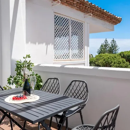 03 Ref Casa Granada 146 דירה *